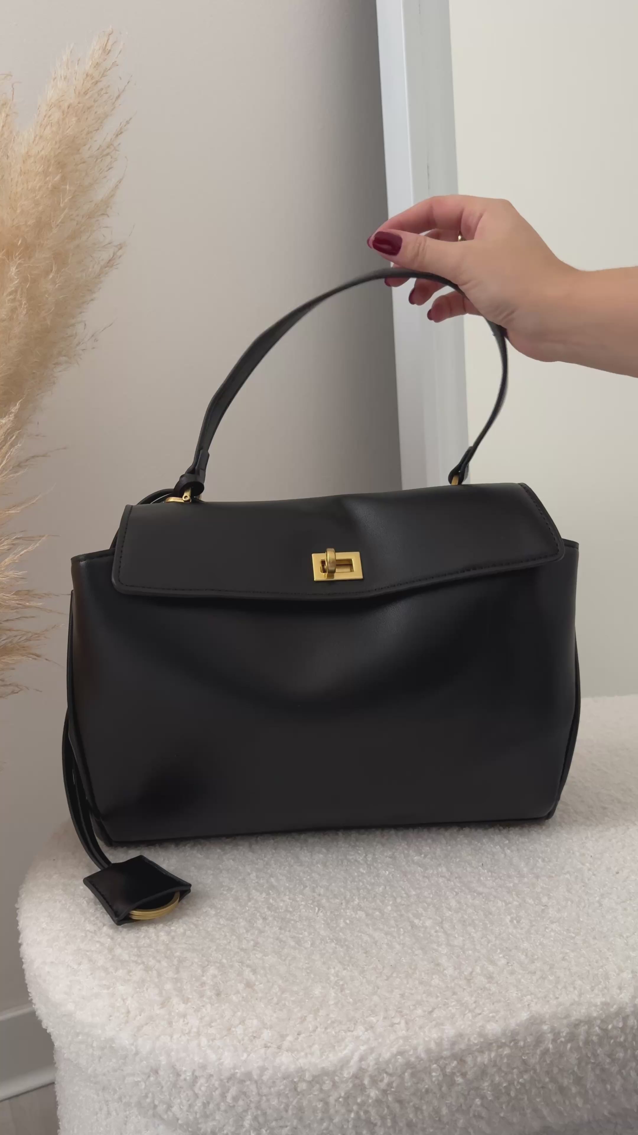 Load video: Bag Chloe Nera