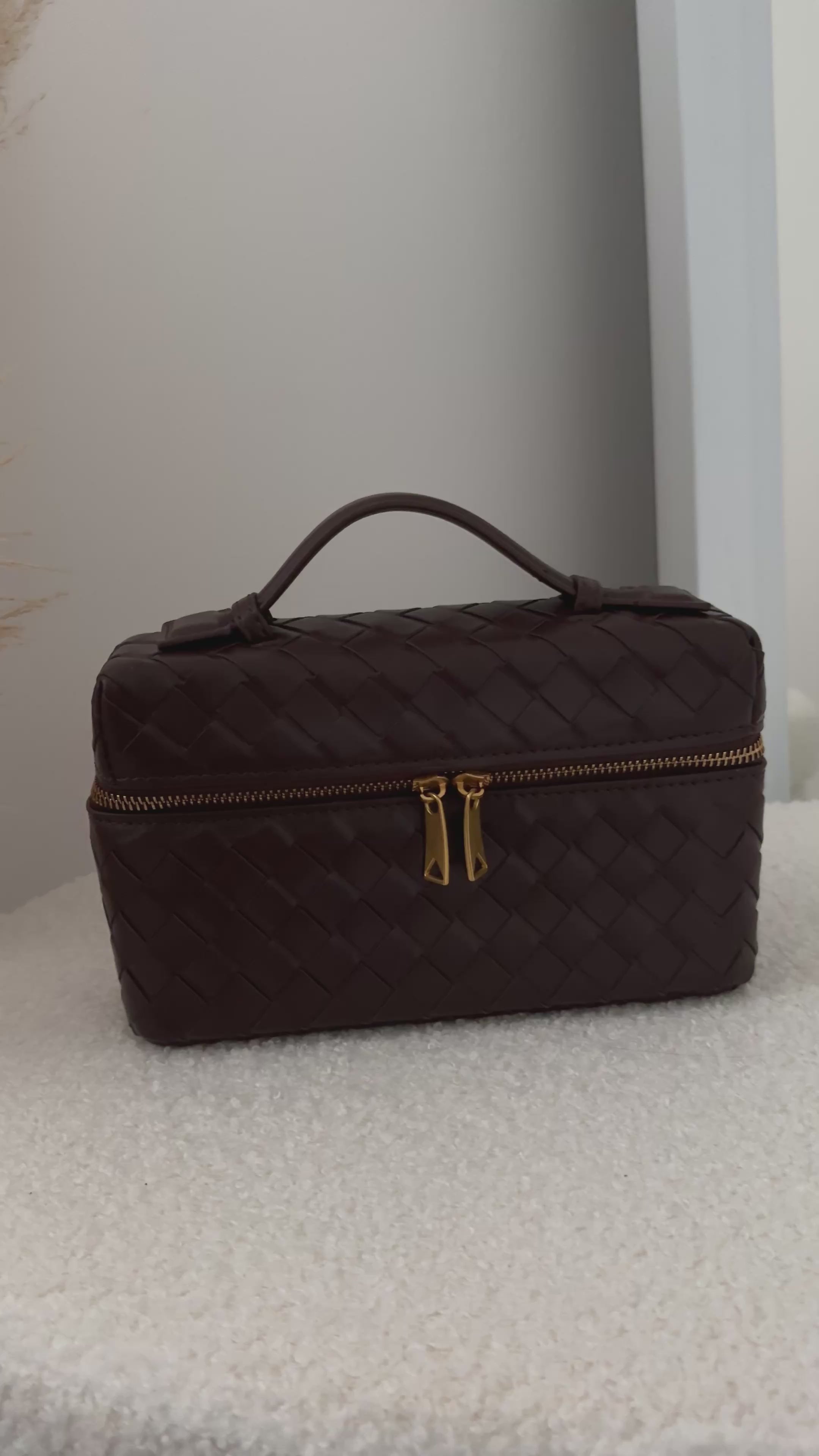 Load video: Bag Vanity Coffee